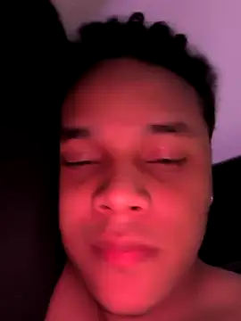 Snapshot of Ferneyv23 chatting on 10.05.25 Ferneyv23 online show from 10.05.25