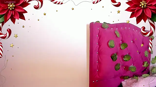 Snapshot of evy_orange1 chatting on 12.24.24 evy orange1 online show from 12.24.24