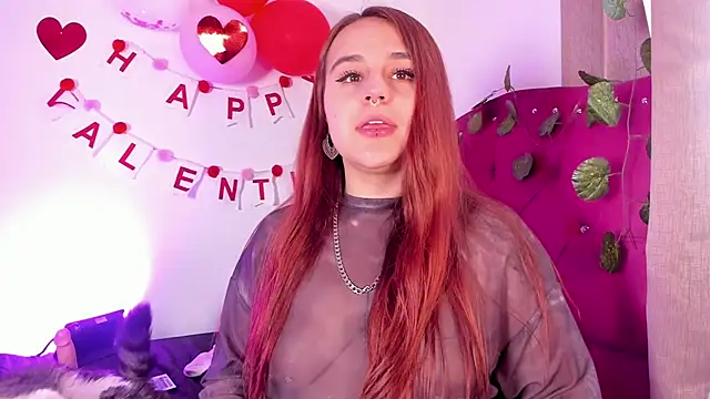 Snapshot of evy_orange1 chatting on 02.06.25 evy orange1 online show from 02.06.25