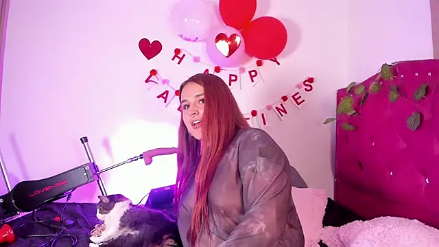 Snapshot of evy_orange1 chatting on 02.06.25 evy orange1 online show from 02.06.25