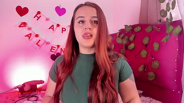 Snapshot of evy_orange1 chatting on 02.20.25 evy orange1 online show from 02.20.25