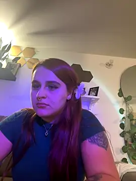 Snapshot of evy_orange1 chatting on 09.11.25 evy orange1 online show from 09.11.25