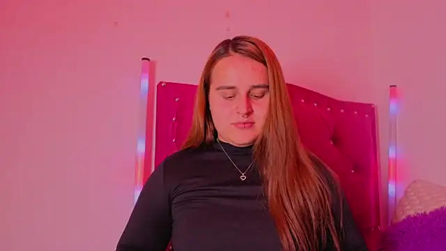 evy orange1 online show from 11.23.25