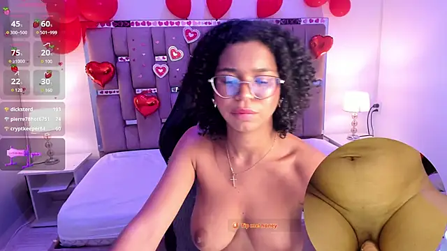 MilaHall  online show from 02.07.25