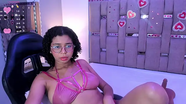 MilaHall  online show from 03.09.25