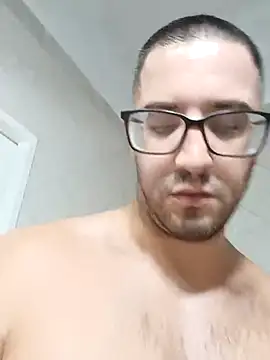 Snapshot of maxiporonga1 chatting on 04.03.26 maxiporonga1 online show from 04.03.26