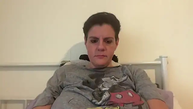 Jess4you0818 online show from 10.28.25