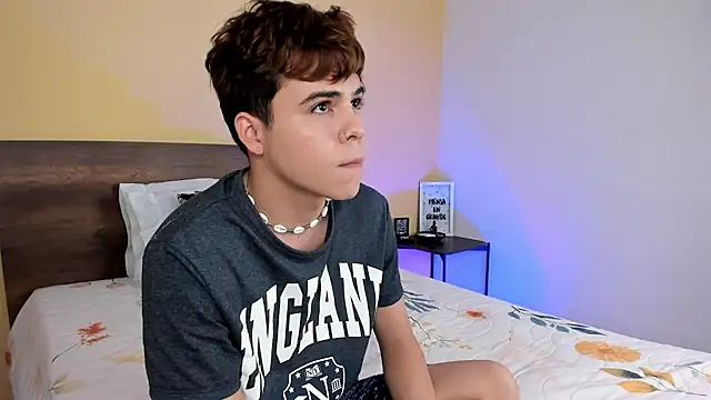 Snapshot of justinbiler chatting on 12.23.24 justinbiler online show from 12.23.24