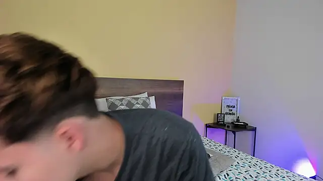 Snapshot of justinbiler chatting on 01.06.25 justinbiler online show from 01.06.25