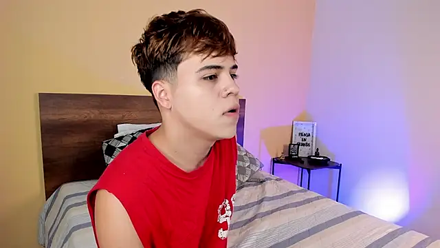 Snapshot of justinbiler chatting on 01.09.25 justinbiler online show from 01.09.25