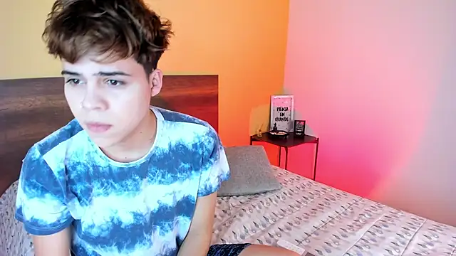 Snapshot of justinbiler chatting on 01.18.25 justinbiler online show from 01.18.25