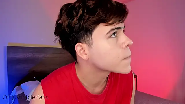 Snapshot of justinbiler chatting on 02.20.25 justinbiler online show from 02.20.25