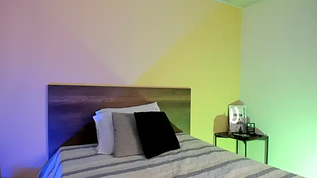 Snapshot of justinbiler chatting on 02.27.25 justinbiler online show from 02.27.25