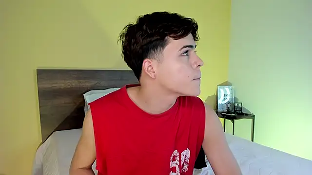 Snapshot of justinbiler chatting on 02.28.25 justinbiler online show from 02.28.25