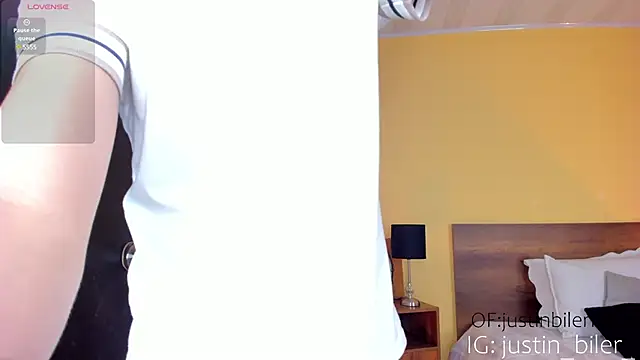 Snapshot of justinbiler chatting on 03.07.25 justinbiler online show from 03.07.25