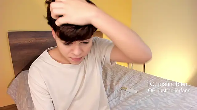 Snapshot of justinbiler chatting on 03.13.25 justinbiler online show from 03.13.25