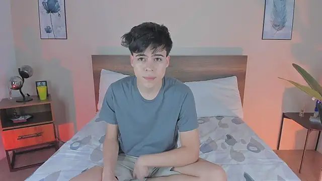 Snapshot of justinbiler chatting on 09.12.25 justinbiler online show from 09.12.25