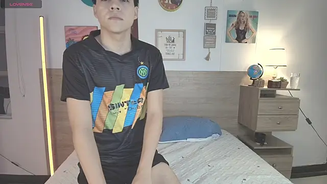 Snapshot of justinbiler chatting on 09.20.25 justinbiler online show from 09.20.25