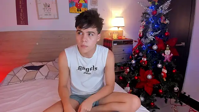 Snapshot of justinbiler chatting on 11.16.25 justinbiler online show from 11.16.25