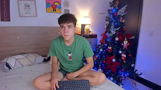 Snapshot of justinbiler chatting on 11.17.25 justinbiler online show from 11.17.25