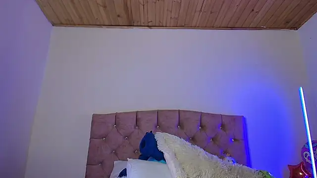 miaa saenz1 online show from 09.17.25