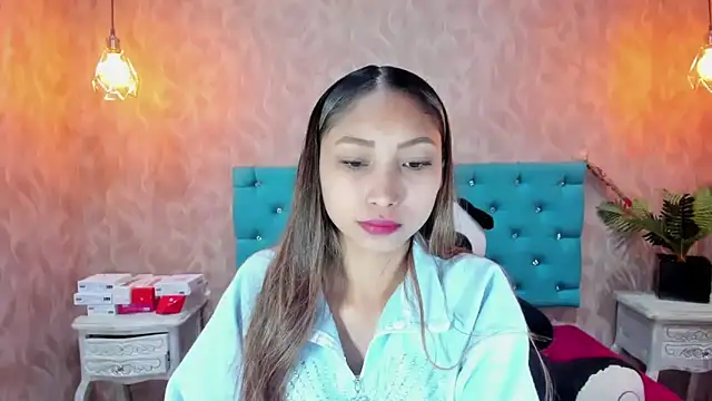 MadelineDoll online show from 09.29.25