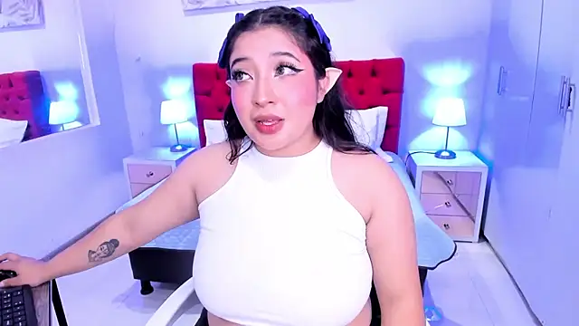 Emma monserrat online show from 03.06.25