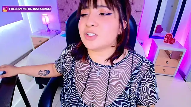 Emma monserrat online show from 11.07.25