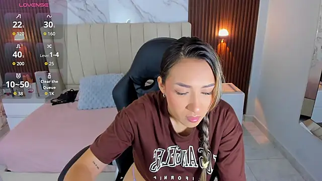 CAMILAGRAY online show from 07.22.26