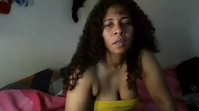 Snapshot of Ivon-09 chatting on 01.30.25 Ivon-09 online show from 01.30.25