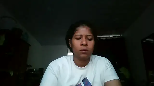 Snapshot of Ivon-09 chatting on 11.01.25 Ivon-09 online show from 11.01.25