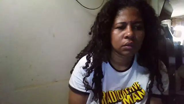 Snapshot of Ivon-09 chatting on 11.06.25 Ivon-09 online show from 11.06.25