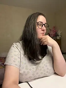 hungry1bunny online show from 12.09.24