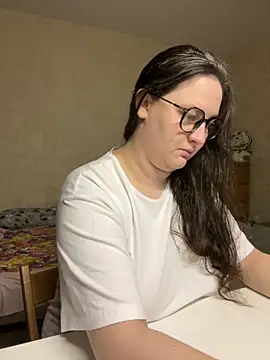 hungry1bunny online show from 09.21.25