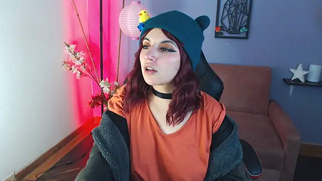 Snapshot of yumin3ko chatting on 01.03.25 yumin3ko online show from 01.03.25