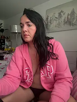 Dagmar92 online show from 02.15.26