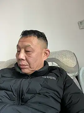 Snapshot of bcc0001 chatting on 03.10.25 bcc0001 online show from 03.10.25