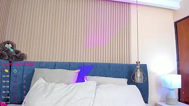 kathecute   online show from 01.31.25