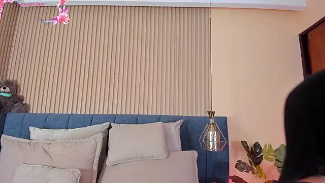 kathecute   online show from 02.18.26