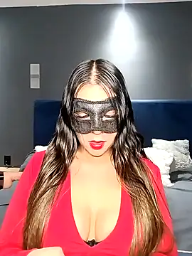 Snapshot of Ursa_sexy chatting on 01.31.25 Ursa sexy online show from 01.31.25