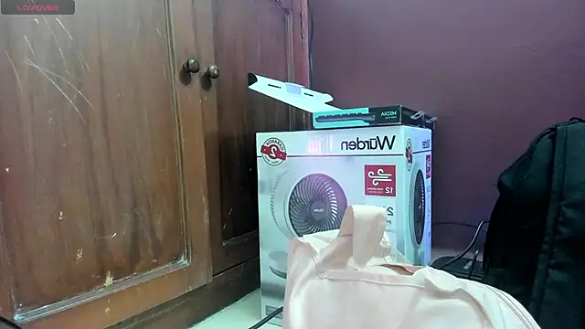 Snapshot of evely_coelloo chatting on 01.20.25 evely coelloo online show from 01.20.25