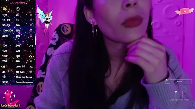 Snapshot of _yuyi chatting on 11.14.25 yuyi online show from 11.14.25