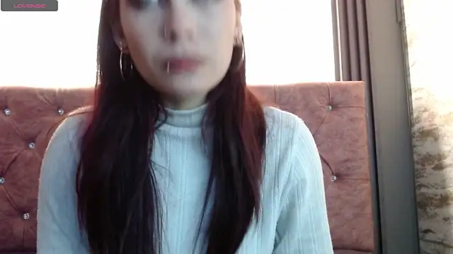 Snapshot of _yuyi chatting on 11.23.25 yuyi online show from 11.23.25