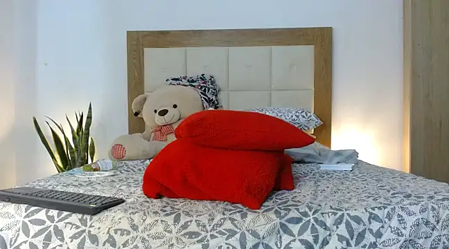 HELLEN SWEET6 online show from 02.15.25