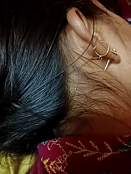 Snapshot of GF_nd_BF_ chatting on 02.24.25 GF nd BF  online show from 02.24.25