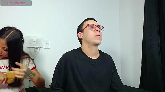 Snapshot of Hot_Teens69 chatting on 01.23.25 Hot Teens69 online show from 01.23.25