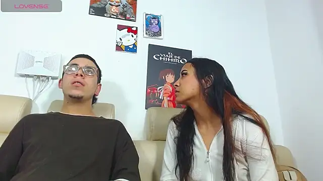 Snapshot of Hot_Teens69 chatting on 03.05.25 Hot Teens69 online show from 03.05.25