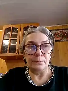 IrinaSweet54 online show from 12.15.24