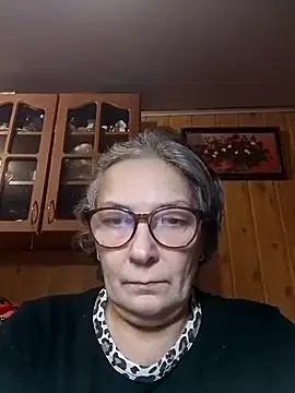 IrinaSweet54 online show from 12.15.24