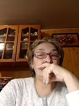 IrinaSweet54 online show from 12.18.24